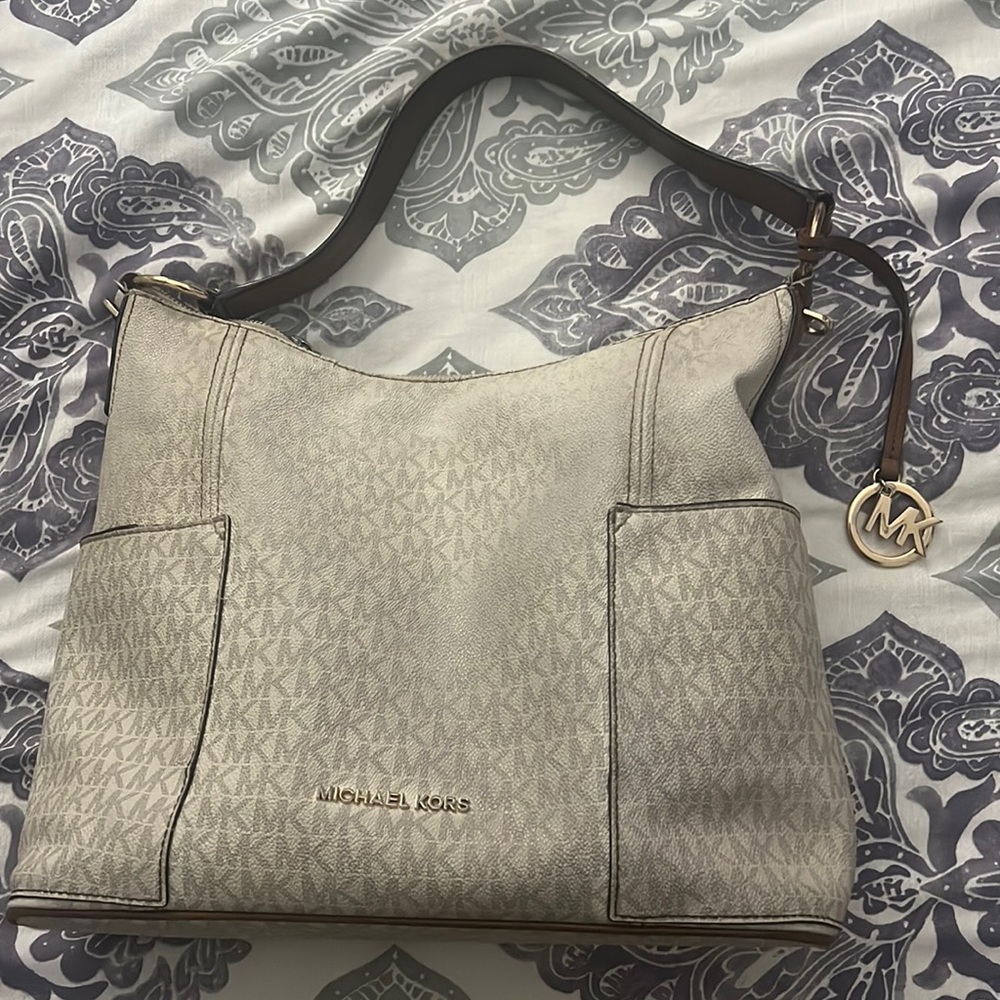 Michael Kors Cream and Brown Shoulder Bag